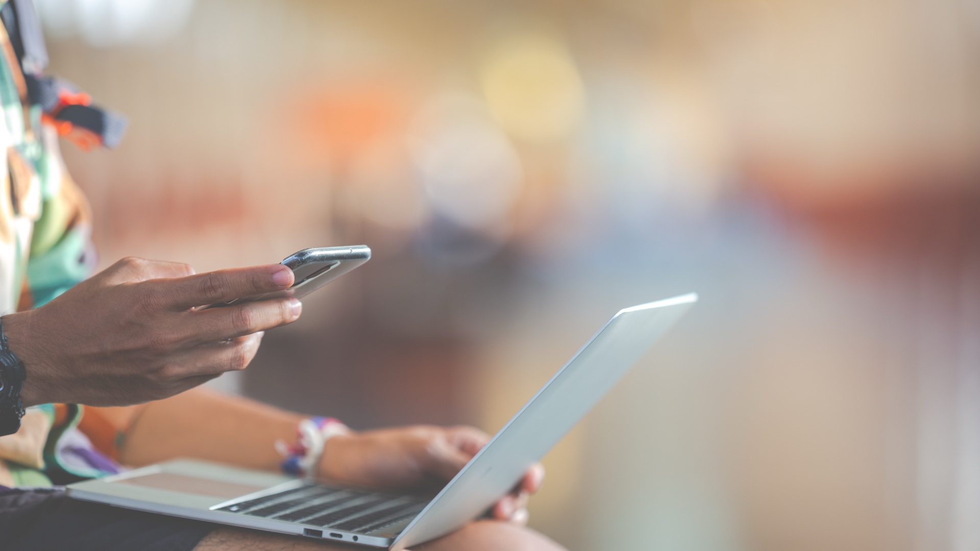 INTERNET Postaje dominantan kanal komunikacije u Bosni i Hercegovini INTERNET Postaje dominantan kanal komunikacije u Bosni i Hercegovini