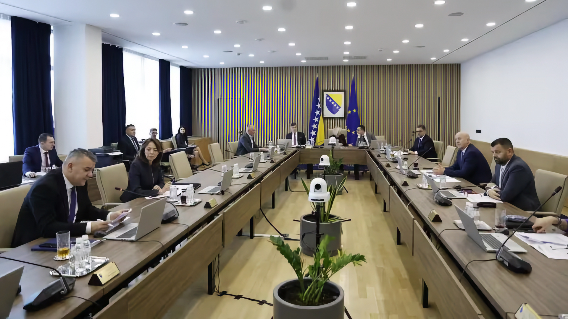 Sjednica Vijeća ministara BiH na kojoj je utvrđen prijedlog izmjena Zakona o radu u institucijama Bosne i Hercegovine.