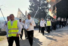 Molitveni hod Marijini ratnici od crkve sv. Ante na Humcu do crkve sv. Kate u Ljubuškom