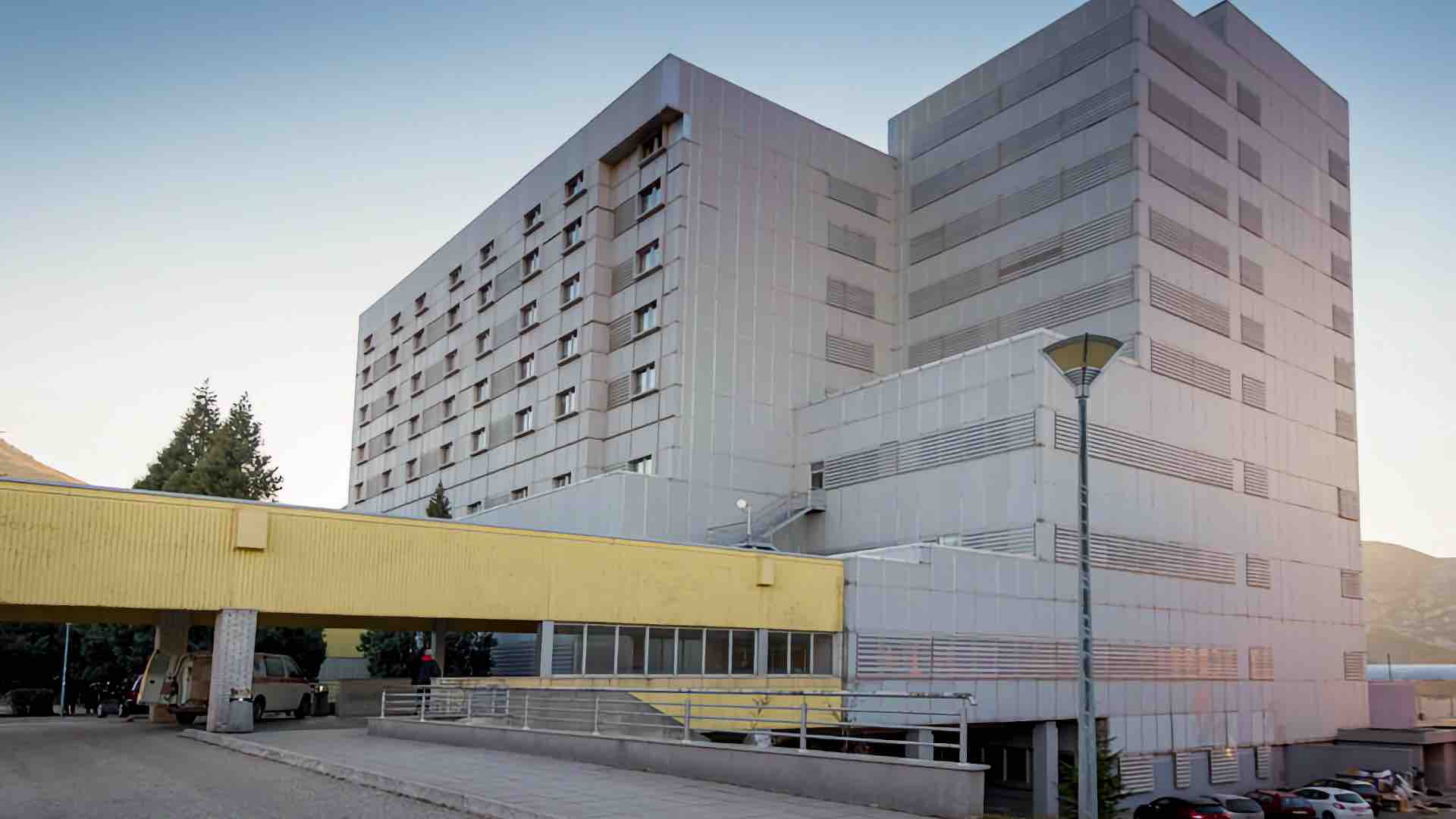 Zdravstveni radnici SKB Mostar i predstavnici Vlade HNŽ postigli dogovor o kolektivnom ugovoru nakon šest mjeseci štrajka.