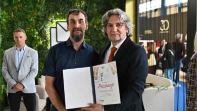 Najljepša poštanska marka HP Mostar 2025 Mitovi i flora Žalosna vrba i mačići