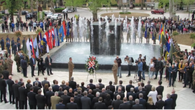 Plakat za svečano obilježavanje 34. obljetnice HVO-a u Mostaru uz koncert Jazz orkestra Hrvatske vojske i Klape Sveti Juraj