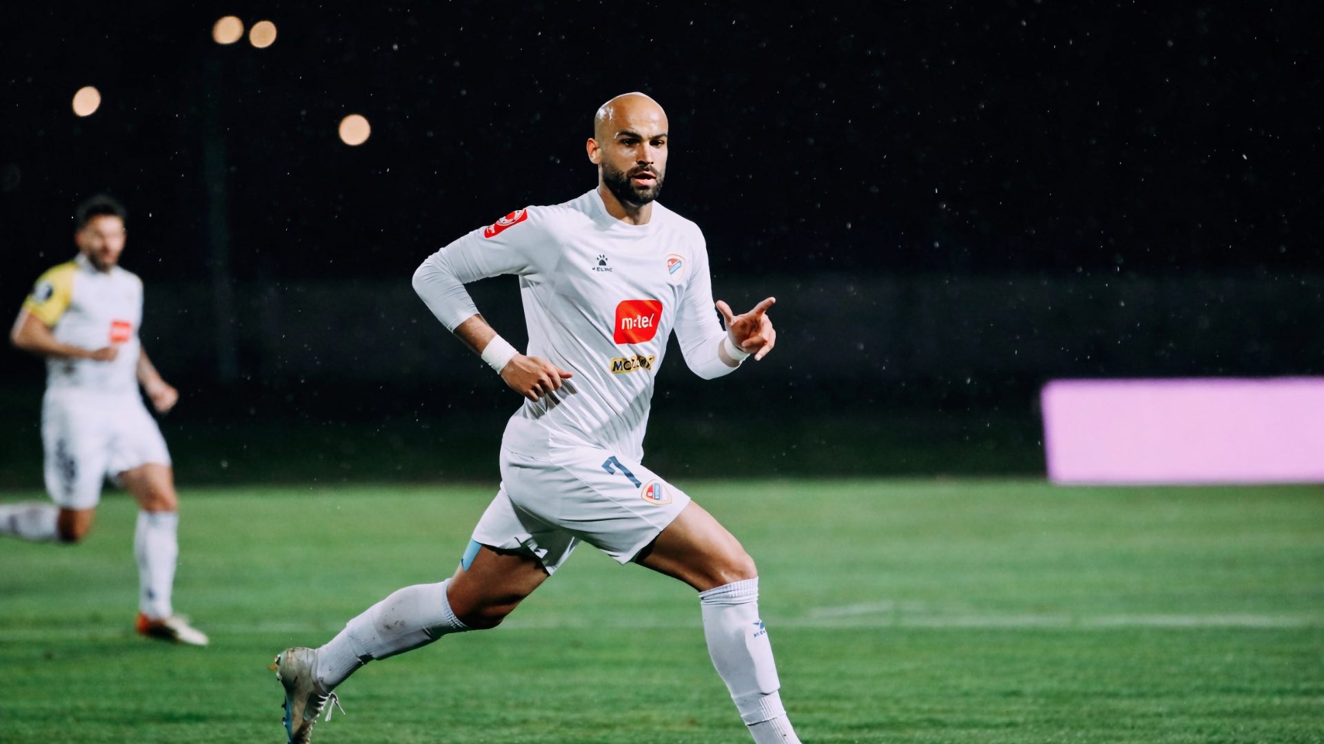 Luka Juričić u dresu Borca iz Banje Luke slavi pogodak tijekom utakmice Premijer lige Bosne i Hercegovine