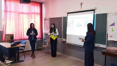 Učenici Osnovne škole Čerin tijekom prezentacije Srednje prometne škole Mostar o zanimanjima i školskim programima