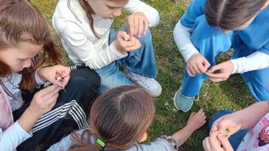 Učenici Osnovne škole Čerin tijekom nastave bez korištenja mobitela i u međusobnoj interakciji