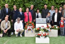 Polaganje vijenaca i odavanje počasti Niki Margeti kod spomen obilježja u Čitluku povodom 34. godišnjice pogibije