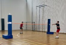Učenici SŠ dr. fra Slavka Barbarića tijekom završnice turnira u badmintonu i stolnom tenisu u novoj sportskoj dvorani