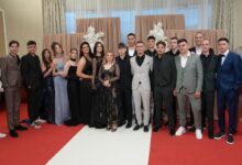 Maturanti Srednje škole dr. fra Slavka Barbarića na maturalnoj večeri u hotelu Kaktus