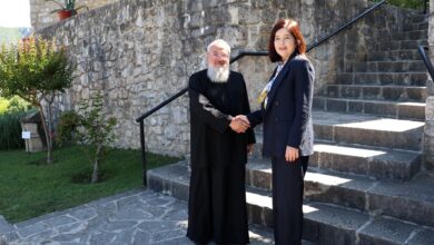 Marija Buhač tijekom posjeta pravoslavnom manastiru Žitomislić