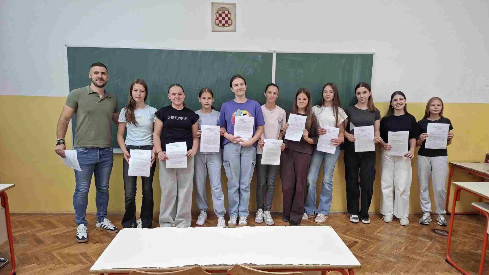 Učenici Osnovne škole Bartola Kašića u Rodoču sudjelovali na natjecanju u pisanju glagoljice.