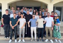 Profesionalni sportaši okupljeni na Susretu sportaša u Međugorju u organizaciji molitvene zajednice Agon Dei, gdje kroz vjeru, molitvu i zajedništvo jačaju svoj duhovni život.