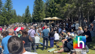 Vjernici na proslavi Divina dana na Kedžari u Parku prirode Blidinje
