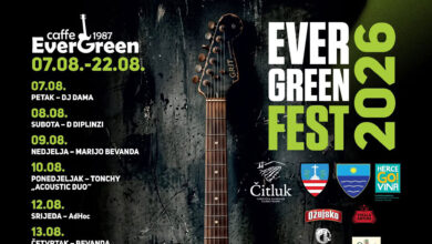 Posjetitelji uživaju u glazbi uživo na Evergreen Festu u Čitluku