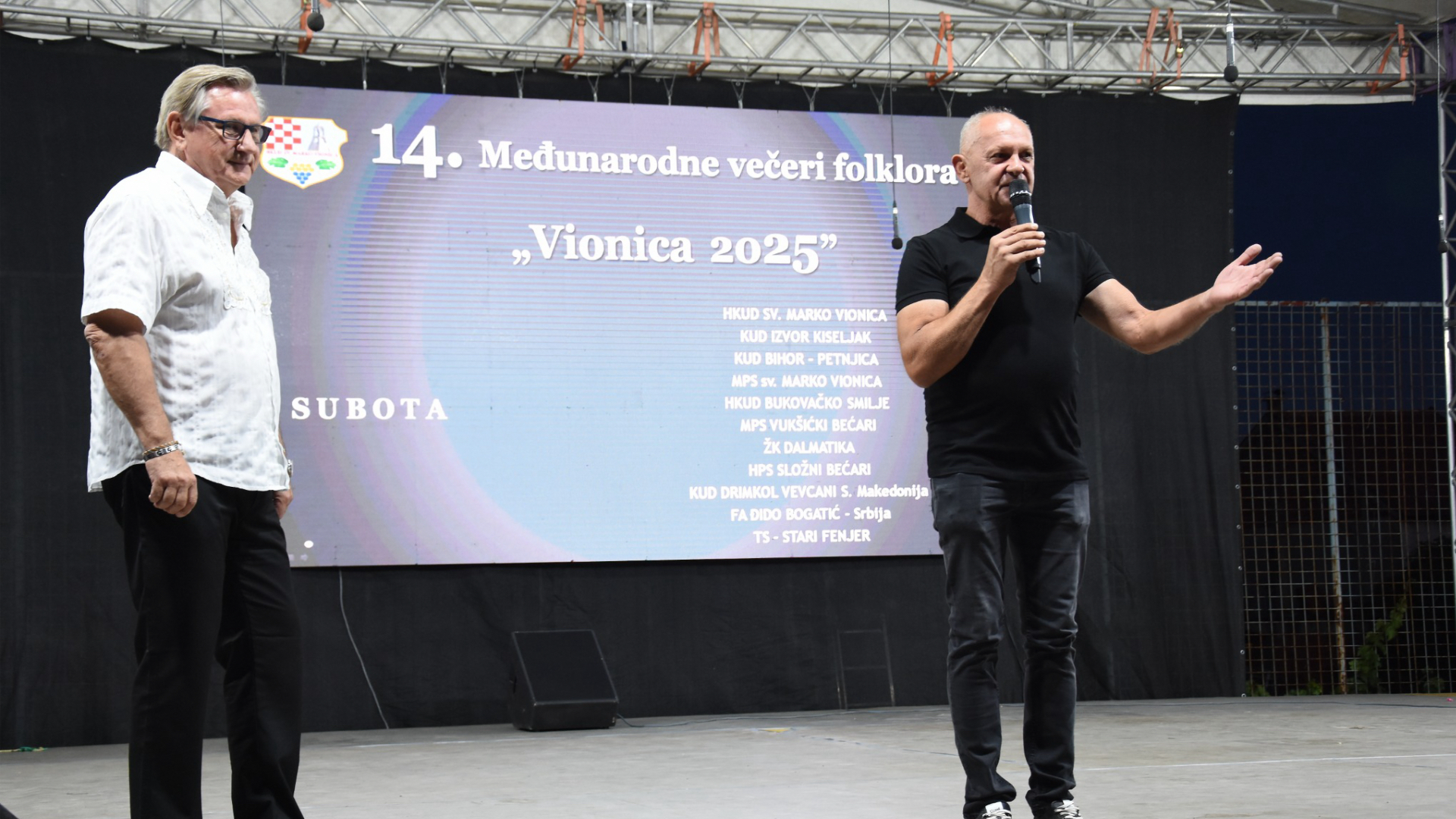 Sudionici XV. Međunarodnih večeri folklora u Vionici