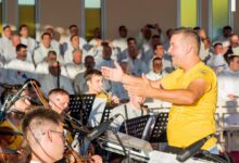 Maestro Damir Bunoza tijekom priprema zbora i orkestra za 37. Mladifest u Međugorju