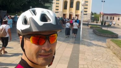 Stipe Miloš tijekom biciklističkog hodočašća od Zagreba do Međugorja dugog 435 kilometara