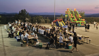 Mještani Čalića i njihovi gosti na 15. tradicionalnom druženju povodom Stipandana u Sportskom centru Dubrava