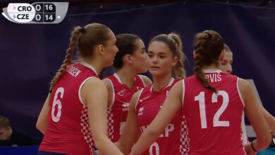 Hrvatska ženska U17 odbojkaška reprezentacija slavi pobjedu protiv Češke i plasman u četvrtfinale Svjetskog prvenstva